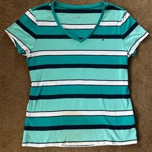 Tommy Hilfiger T Shirt
Size XL Women’s